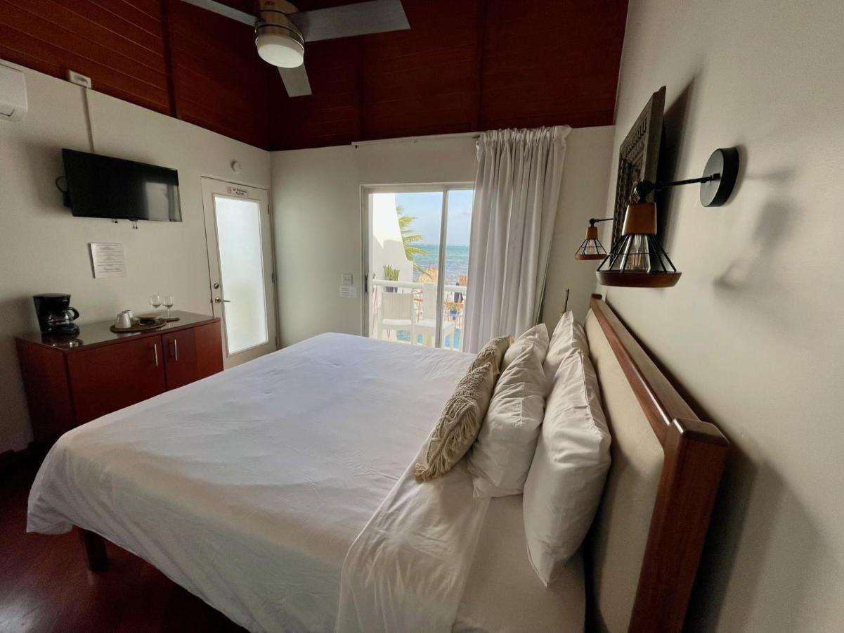 Mata Rocks Resort Сан-Педро Экстерьер фото